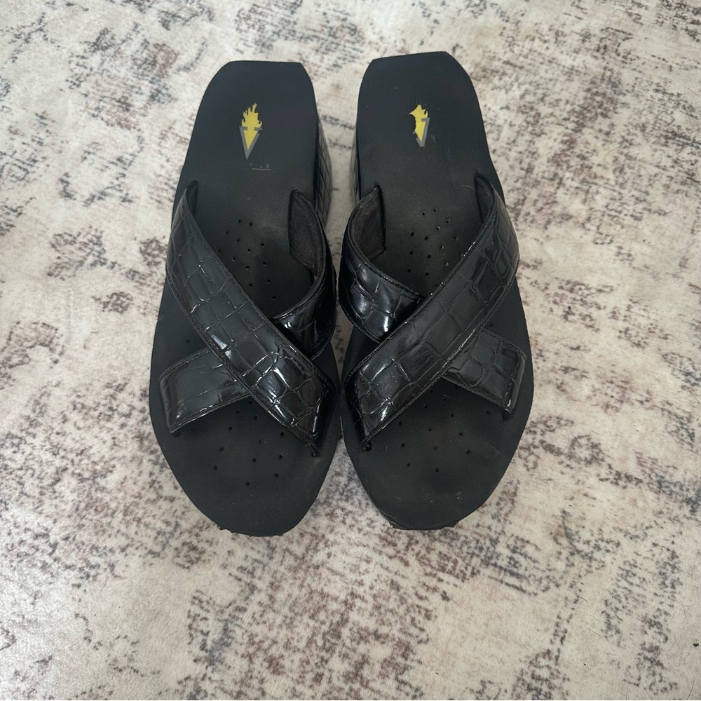 Volatile Elegant Black Women's Sandals
